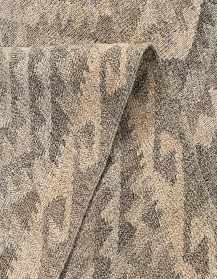 Detail image of 5' 3 x 6' 7  Hand Woven Kilim Maymana Wool Rug