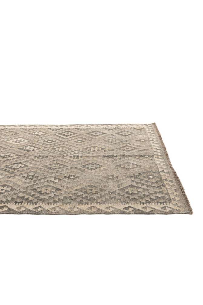 5' 4 x 6' 5 Hand Woven Kilim Maymana Wool Rug