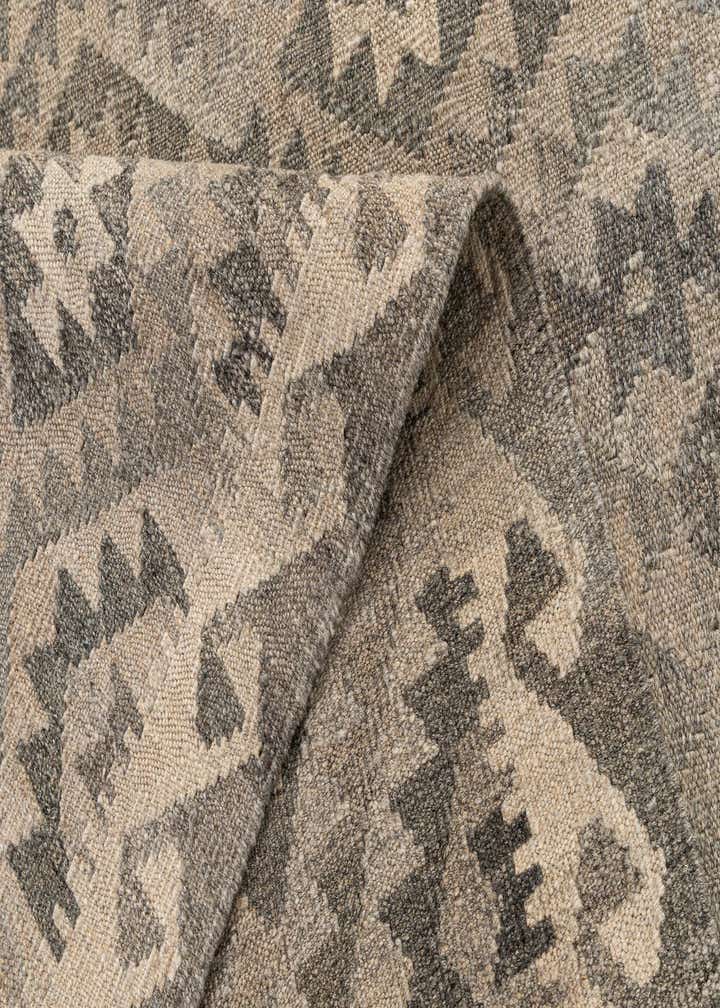 5' 4 x 6' 5 Hand Woven Kilim Maymana Wool Rug