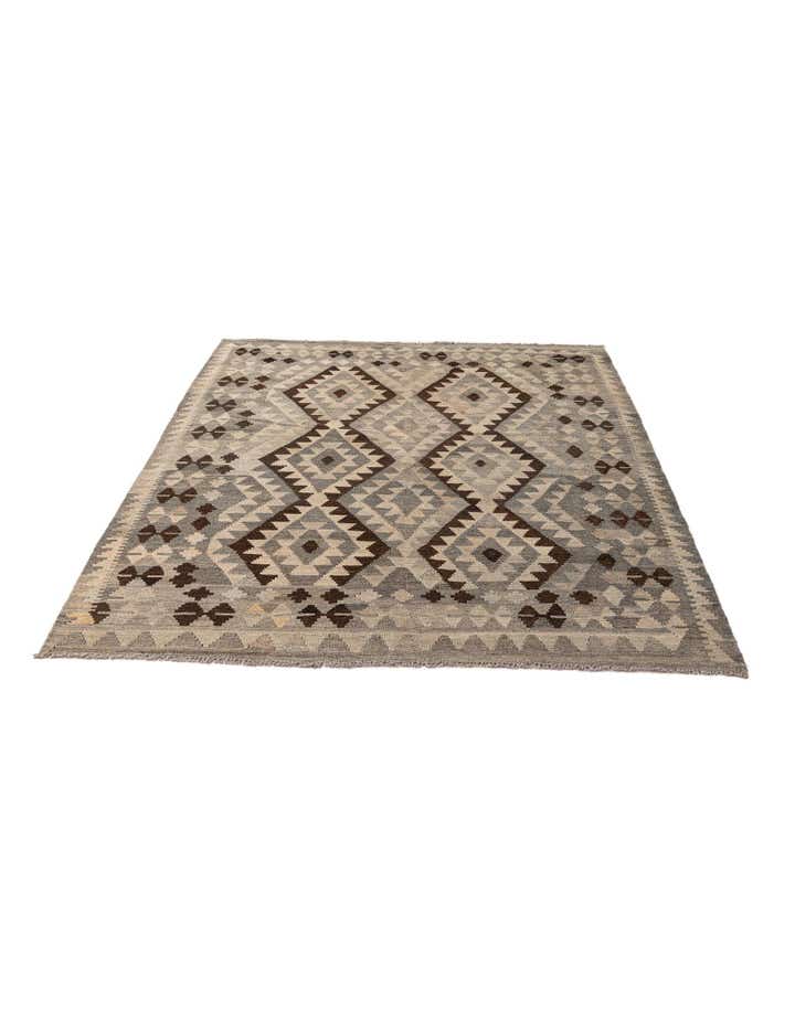5' 2 x 6' 5 Hand Woven Kilim Maymana Wool Rug