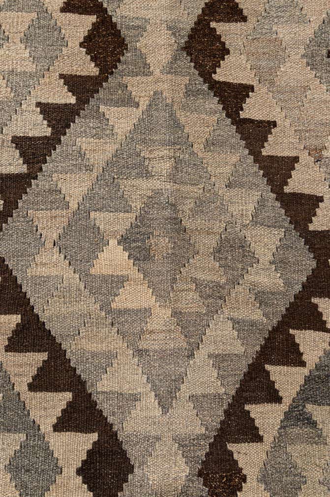 5' 2 x 6' 5 Hand Woven Kilim Maymana Wool Rug