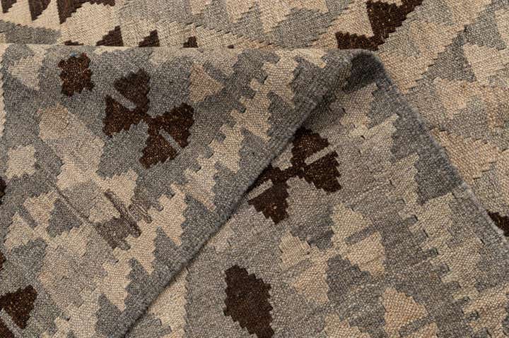 5' 2 x 6' 5 Hand Woven Kilim Maymana Wool Rug