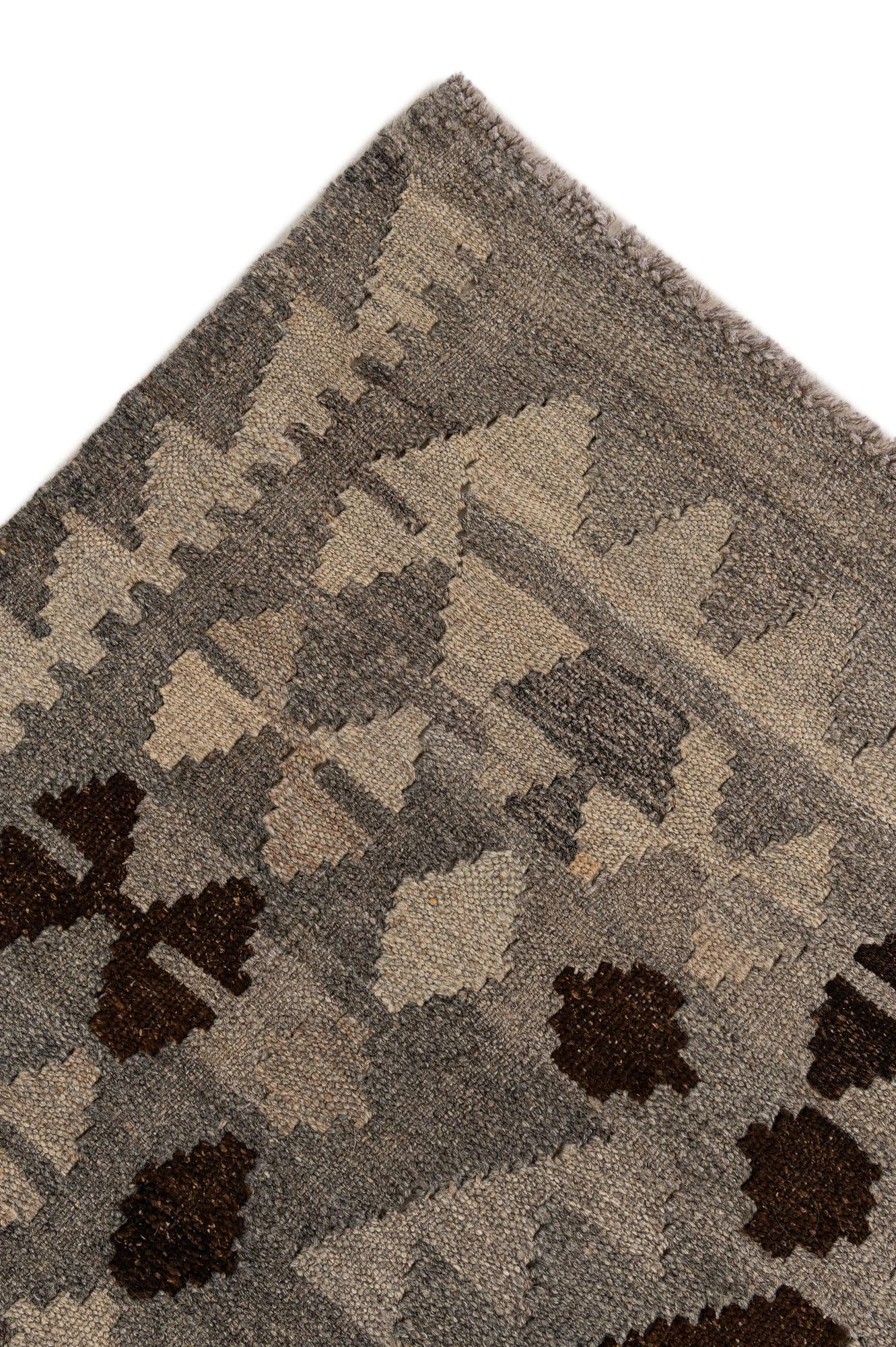 5' 2 x 6' 5 Hand Woven Kilim Maymana Wool Rug