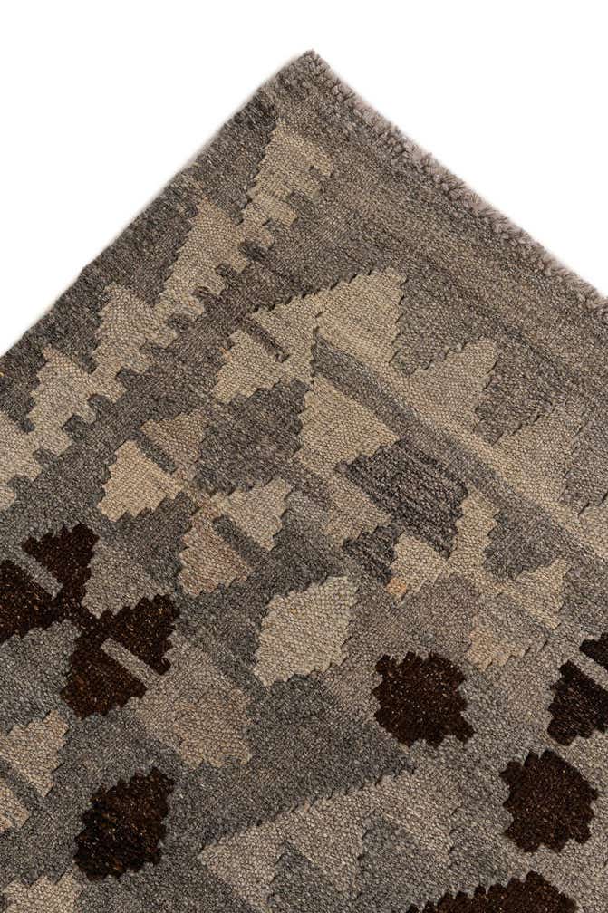 5' 2 x 6' 5 Hand Woven Kilim Maymana Wool Rug