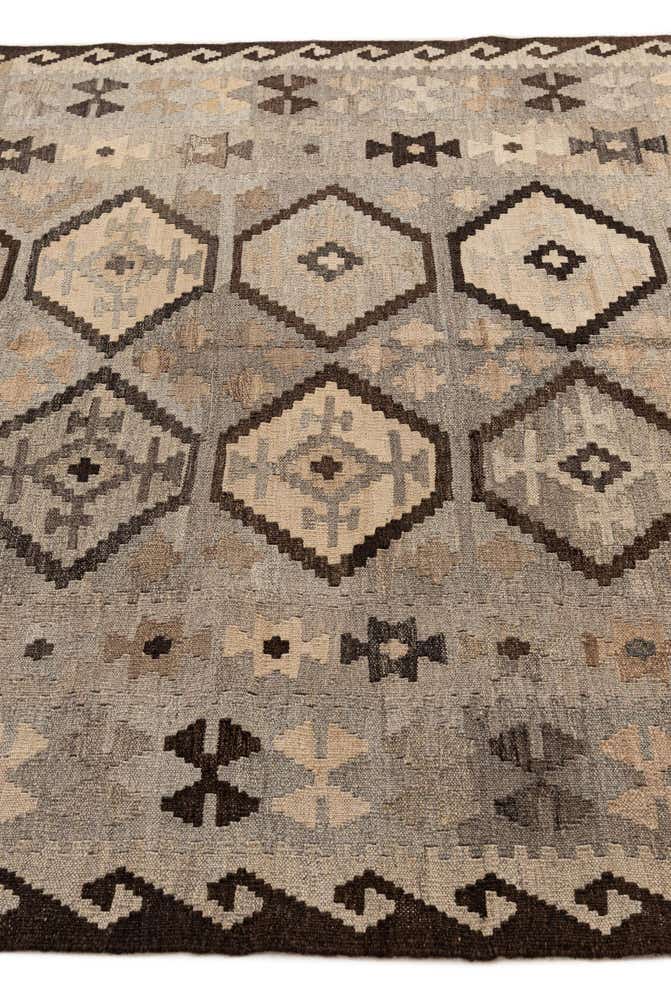 5' x 6' 7 Hand Woven Kilim Maymana Wool Rug