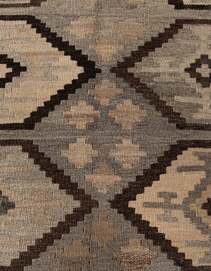 Detail image of 5' x 6' 7  Hand Woven Kilim Maymana Wool Rug