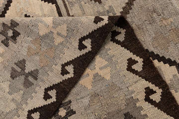 5' x 6' 7 Hand Woven Kilim Maymana Wool Rug