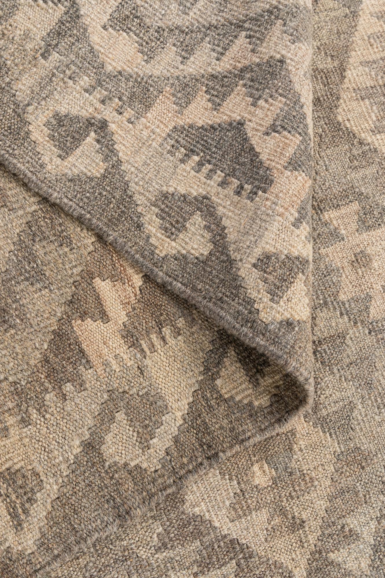 5' 3 x 6' 7 Hand Woven Kilim Maymana Wool Rug
