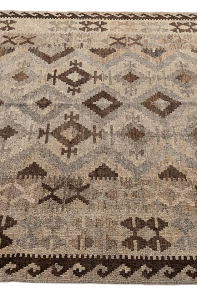 Detail image of 5' 4 x 6' 5 Hand Woven Kilim Maymana Wool Rug