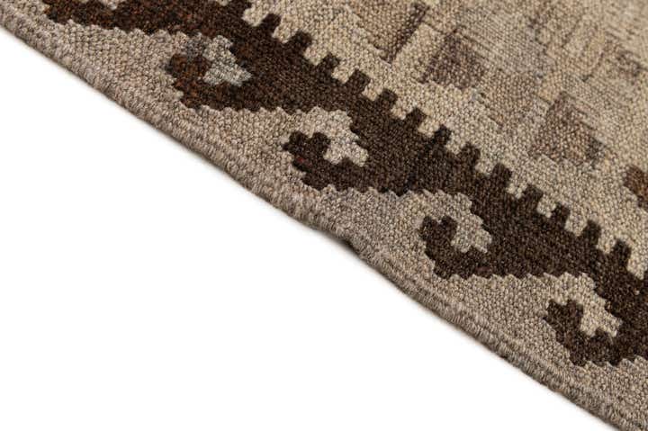 5' 4 x 6' 5 Hand Woven Kilim Maymana Wool Rug