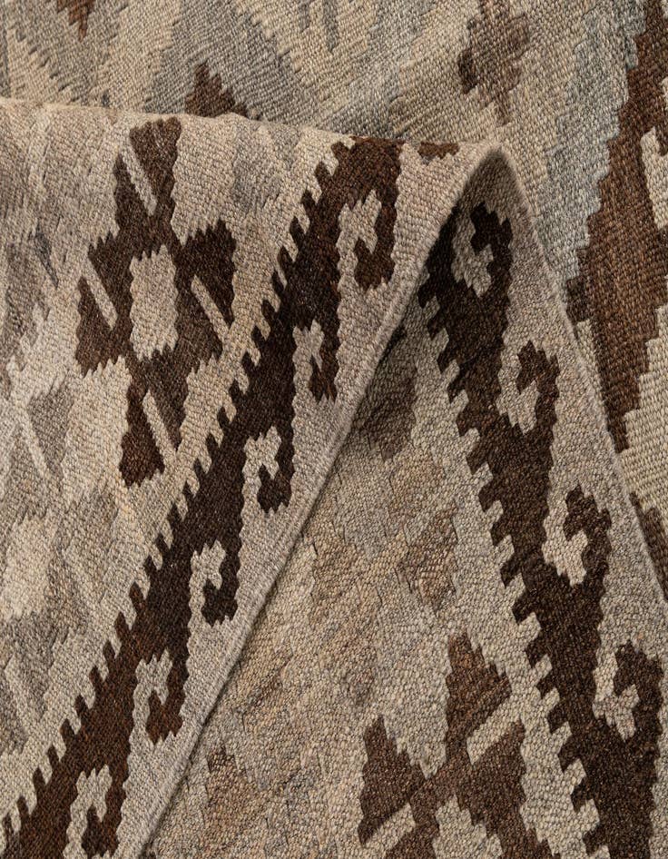 Detail image of 5' 4 x 6' 5  Hand Woven Kilim Maymana Wool Rug