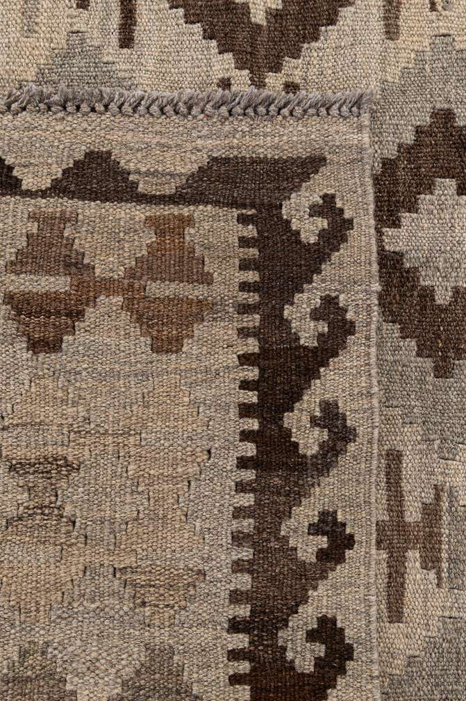 5' 4 x 6' 5 Hand Woven Kilim Maymana Wool Rug