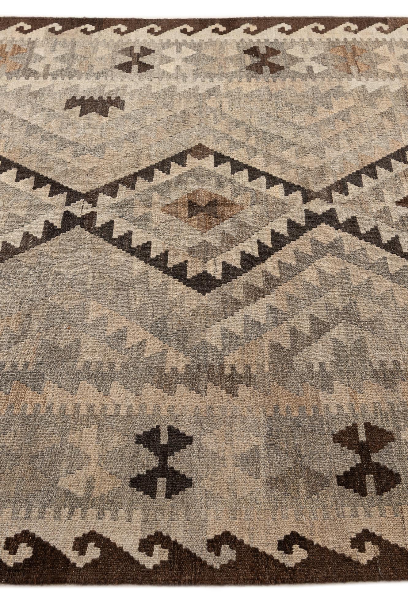 5' 2 x 6' 7 Hand Woven Kilim Maymana Wool Rug