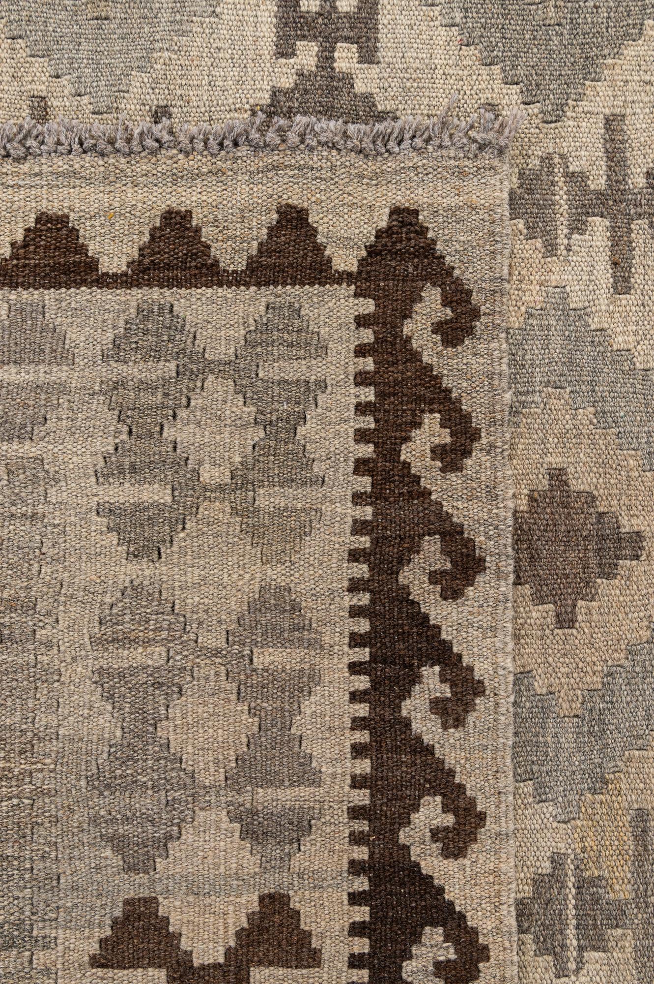5' 3 x 6' 6 Hand Woven Kilim Maymana Wool Rug
