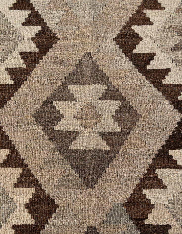 Detail image of 5' 1 x 6' 8  Hand Woven Kilim Maymana Wool Rug