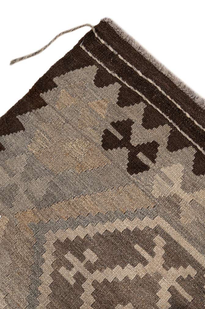 5' x 6' 9 Hand Woven Kilim Maymana Wool Rug