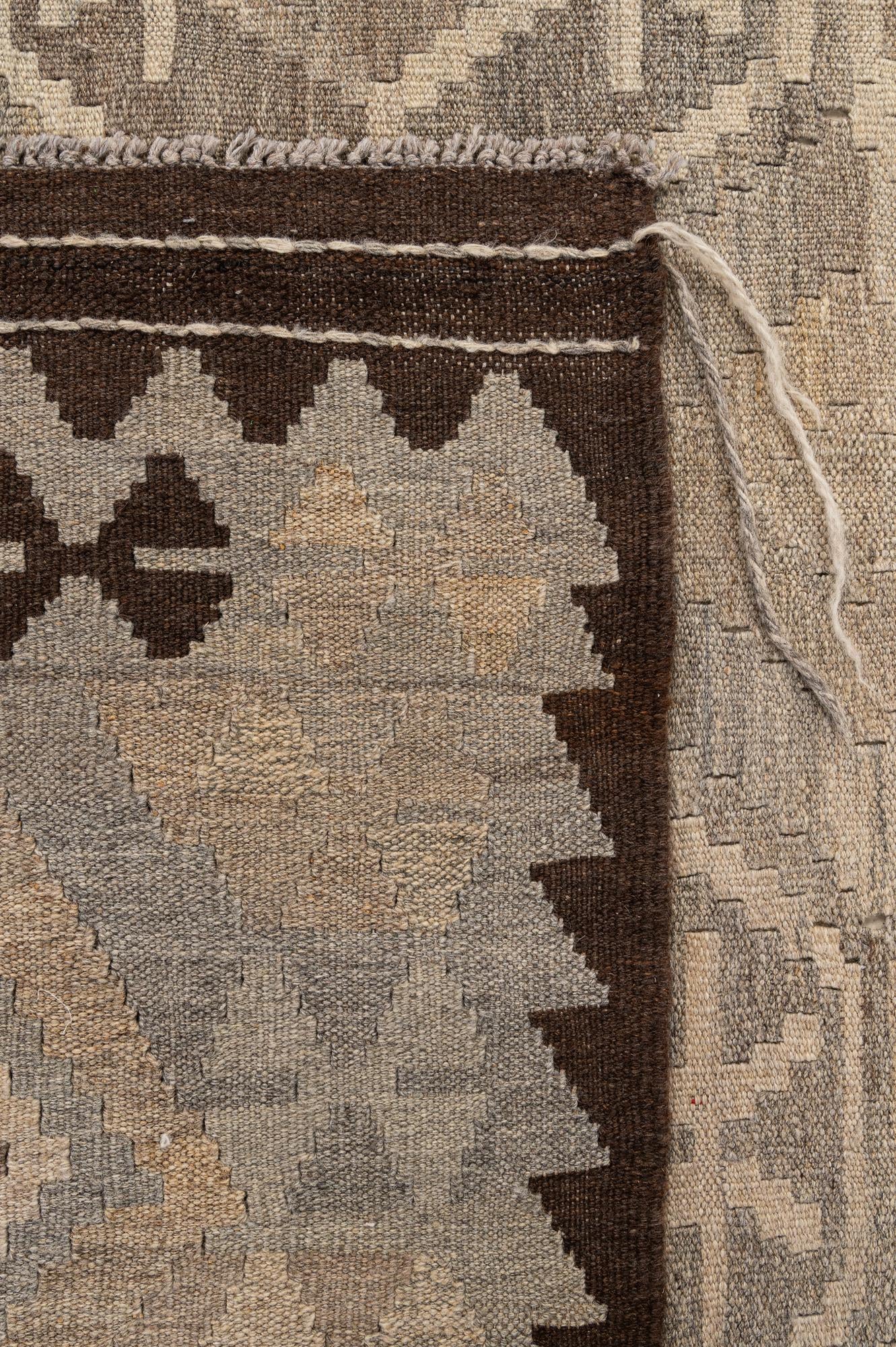 5' x 6' 9 Hand Woven Kilim Maymana Wool Rug