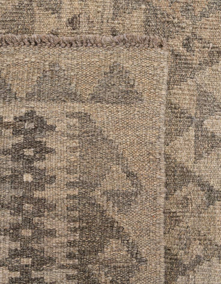 Detail image of 5' 4 x 6' 10  Hand Woven Kilim Maymana Wool Rug