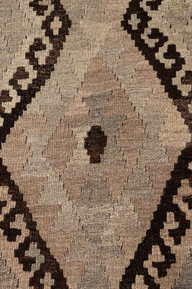 5' 4 x 6' 10 Hand Woven Kilim Maymana Wool Rug