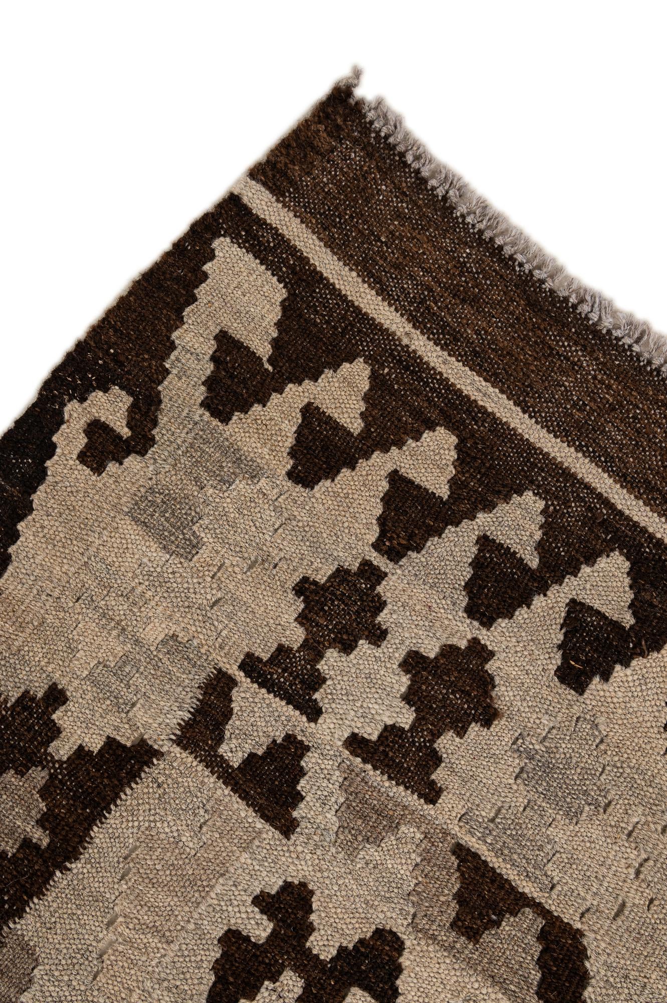 5' 4 x 6' 10 Hand Woven Kilim Maymana Wool Rug