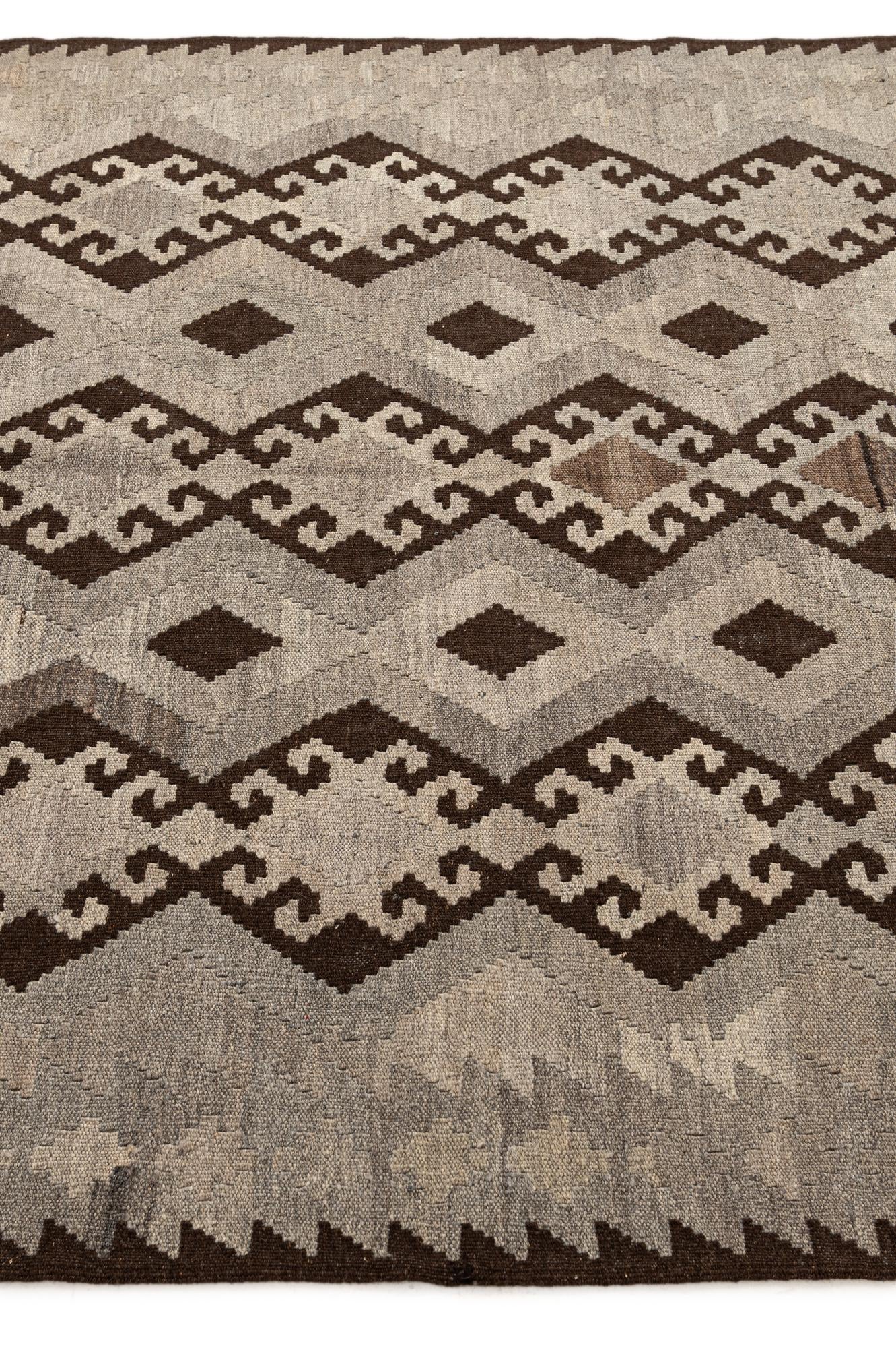 5' 2 x 6' 11 Hand Woven Kilim Maymana Wool Rug