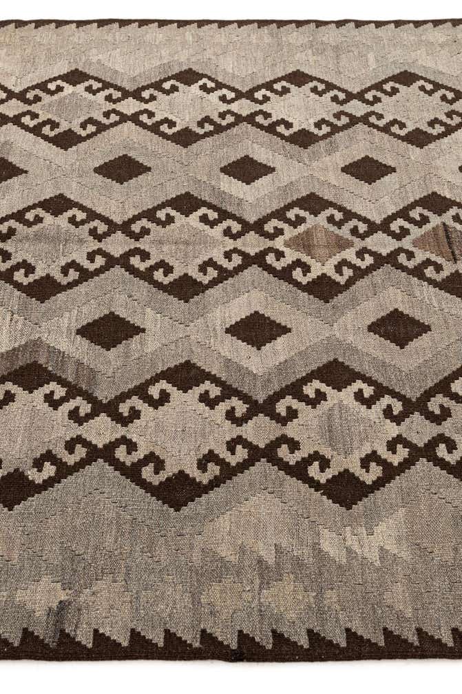 5' 2 x 6' 11 Hand Woven Kilim Maymana Wool Rug