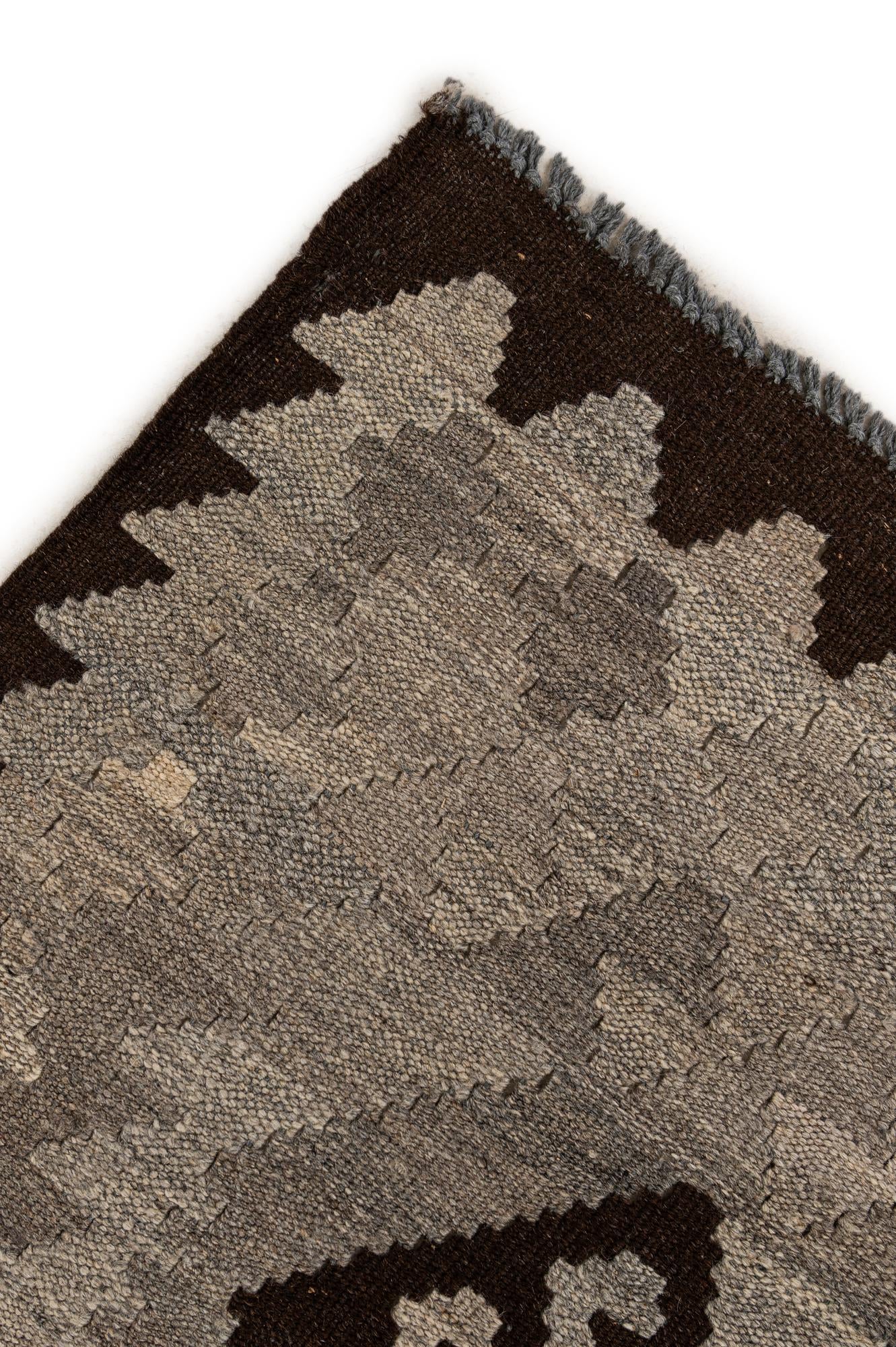 5' 2 x 6' 11 Hand Woven Kilim Maymana Wool Rug