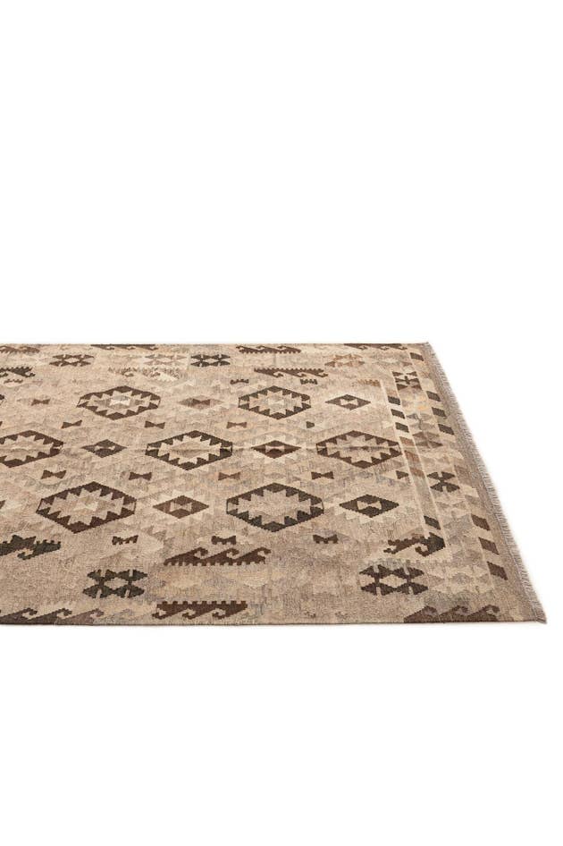 Detail image of 5' 2 x 6' 9 Hand Woven Kilim Maymana Wool Rug