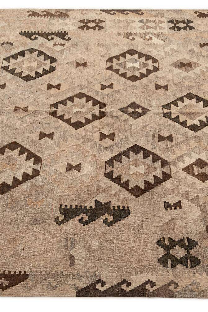 5' 2 x 6' 9 Hand Woven Kilim Maymana Wool Rug