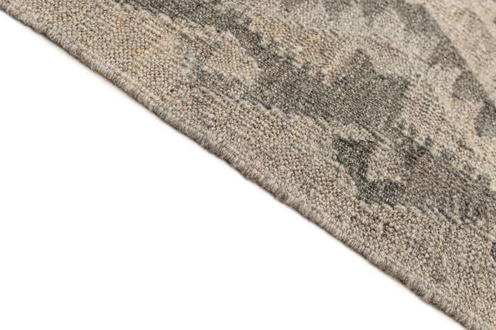 5' 3 x 6' 10 Hand Woven Kilim Maymana Wool Rug