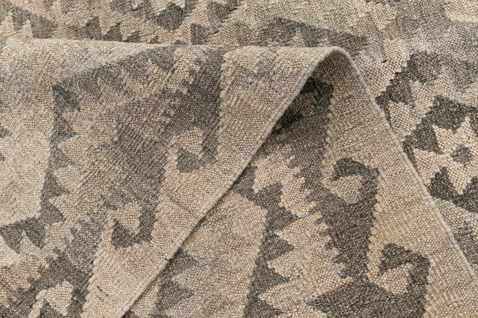 5' 3 x 6' 10 Hand Woven Kilim Maymana Wool Rug