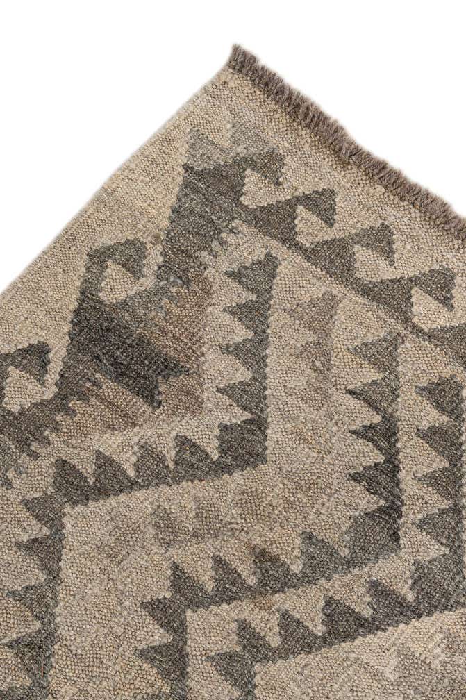5' 3 x 6' 10 Hand Woven Kilim Maymana Wool Rug