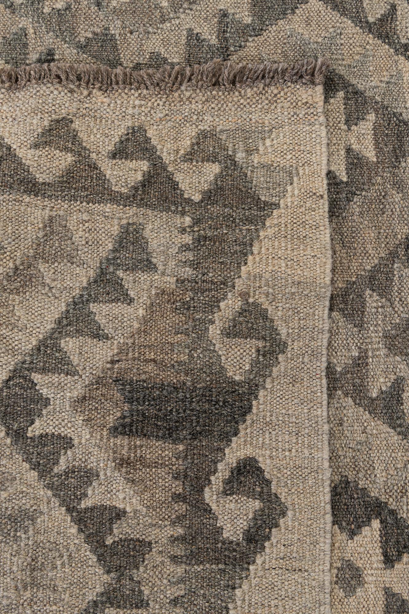 5' 3 x 6' 10 Hand Woven Kilim Maymana Wool Rug
