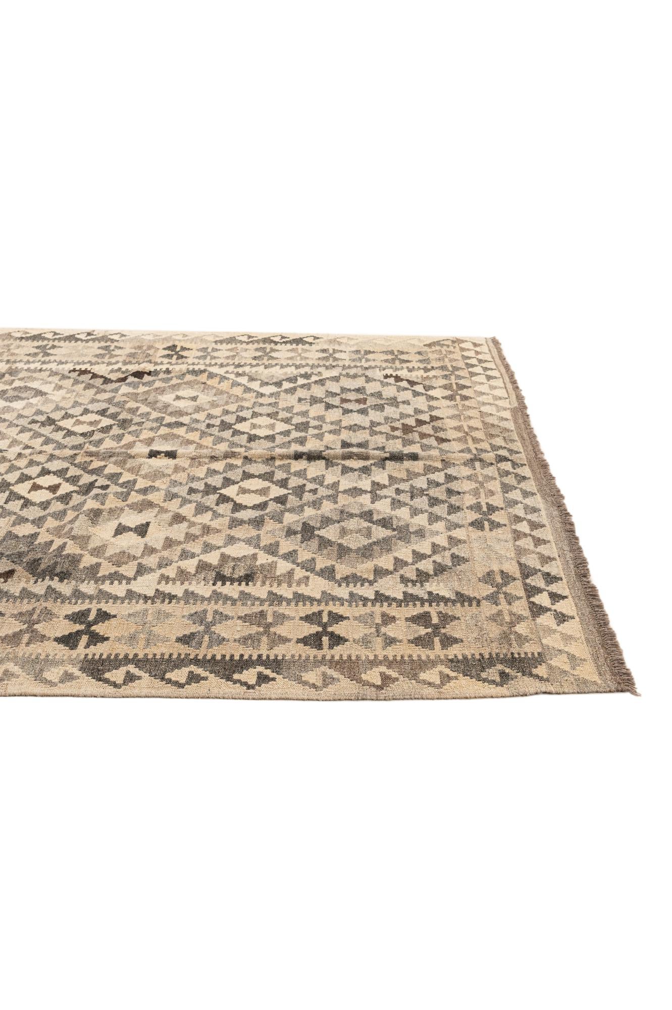 5' 5 x 6' 9 Hand Woven Kilim Maymana Wool Rug