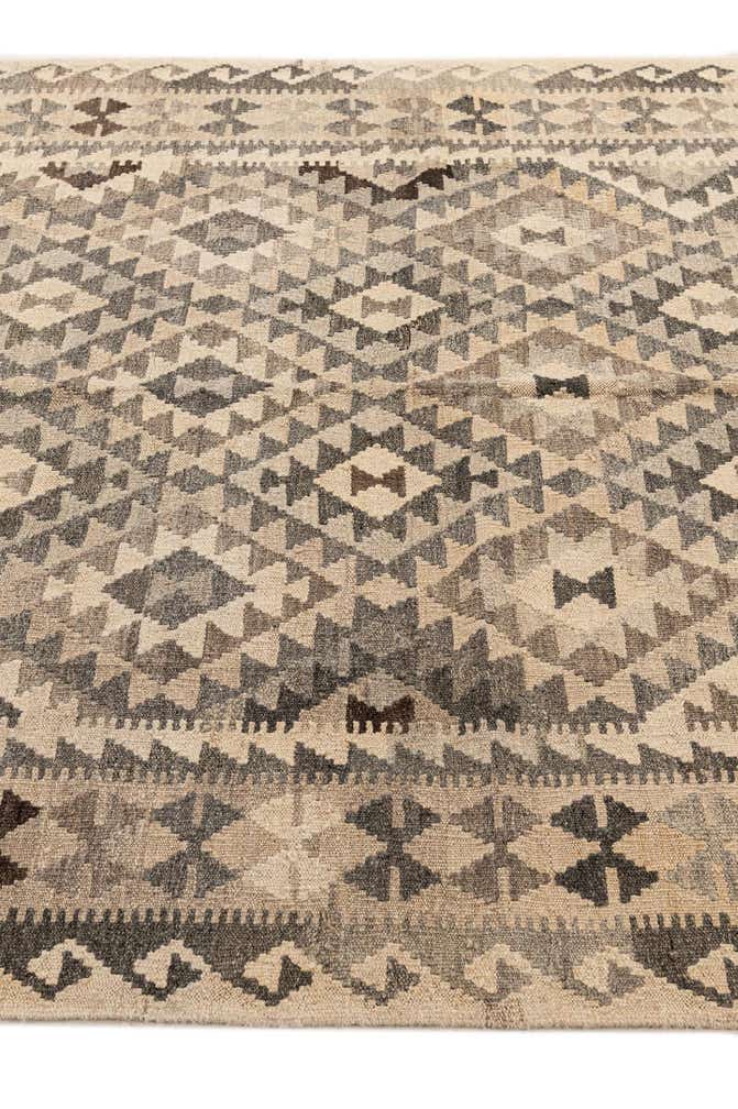 5' 5 x 6' 9 Hand Woven Kilim Maymana Wool Rug