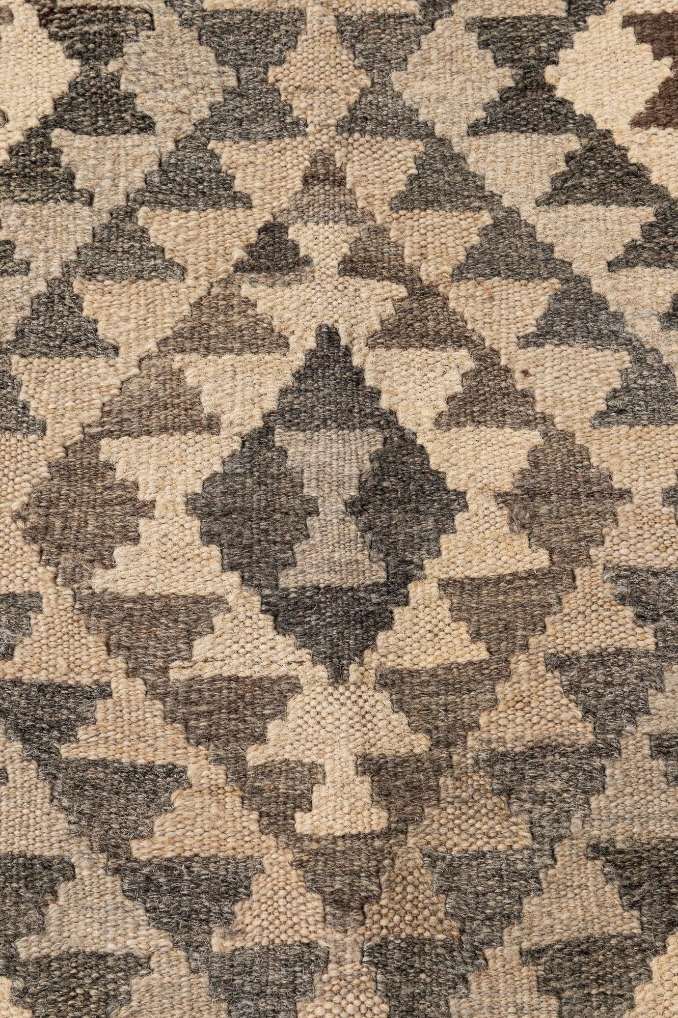 5' 5 x 6' 9 Hand Woven Kilim Maymana Wool Rug