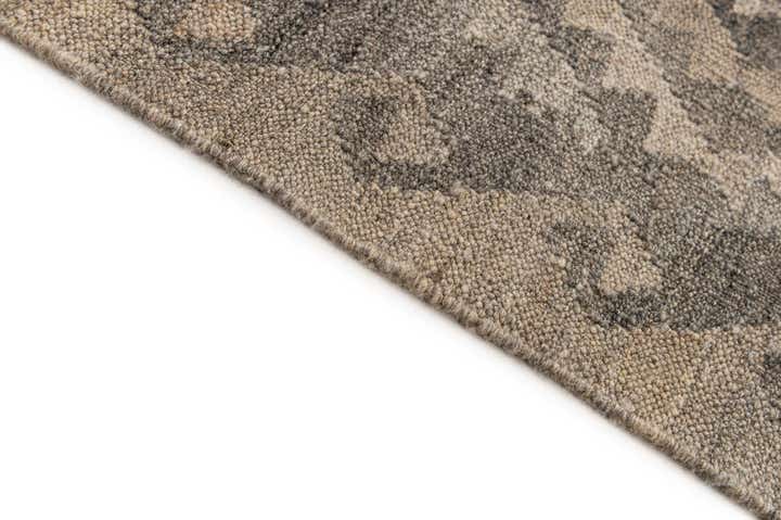 5' 3 x 6' 11 Hand Woven Kilim Maymana Wool Rug