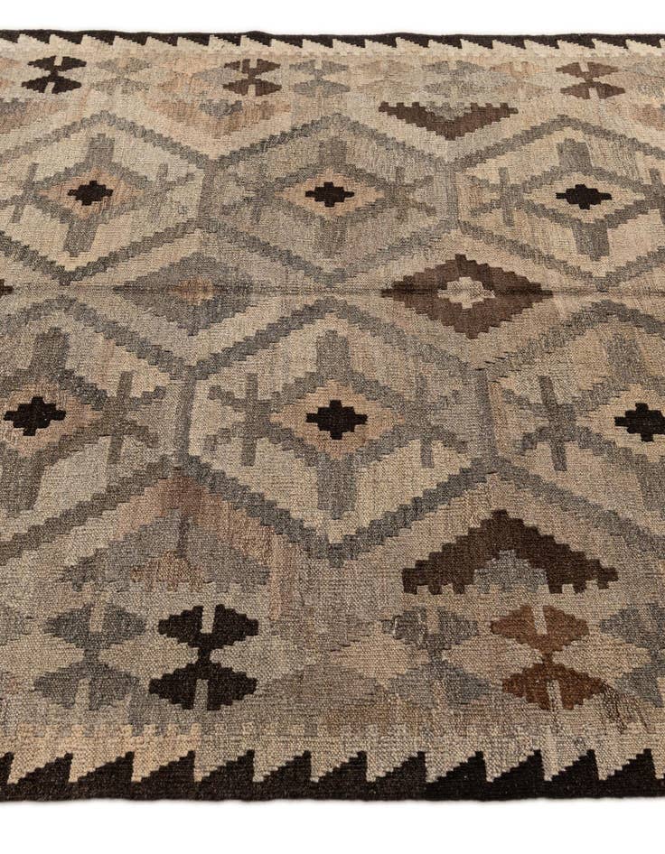 Detail image of 5' x 6' 9 Hand Woven Kilim Maymana Wool Rug