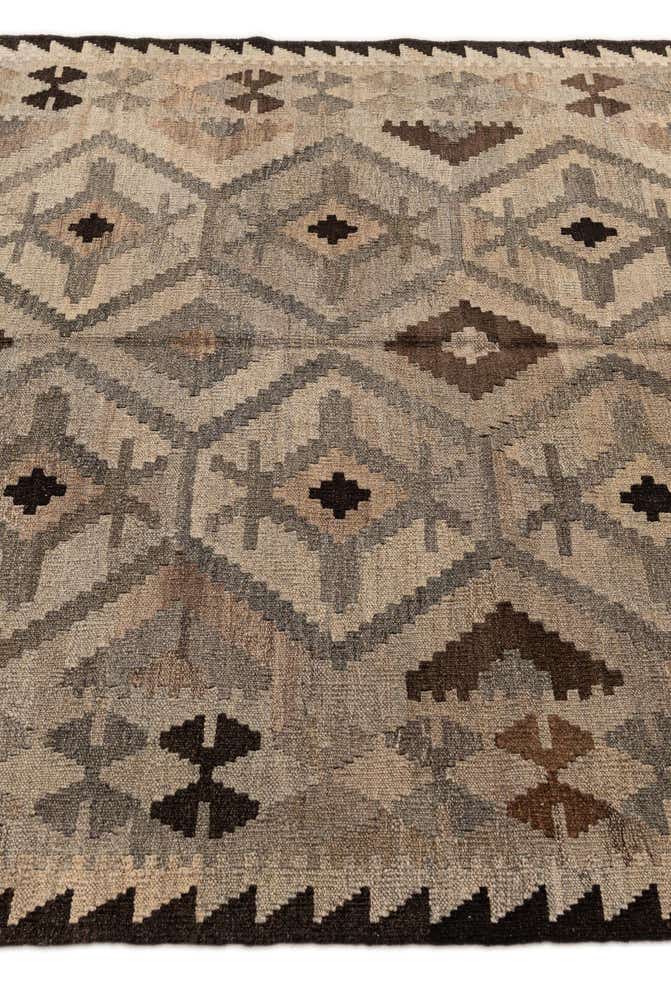 5' x 6' 9 Hand Woven Kilim Maymana Wool Rug