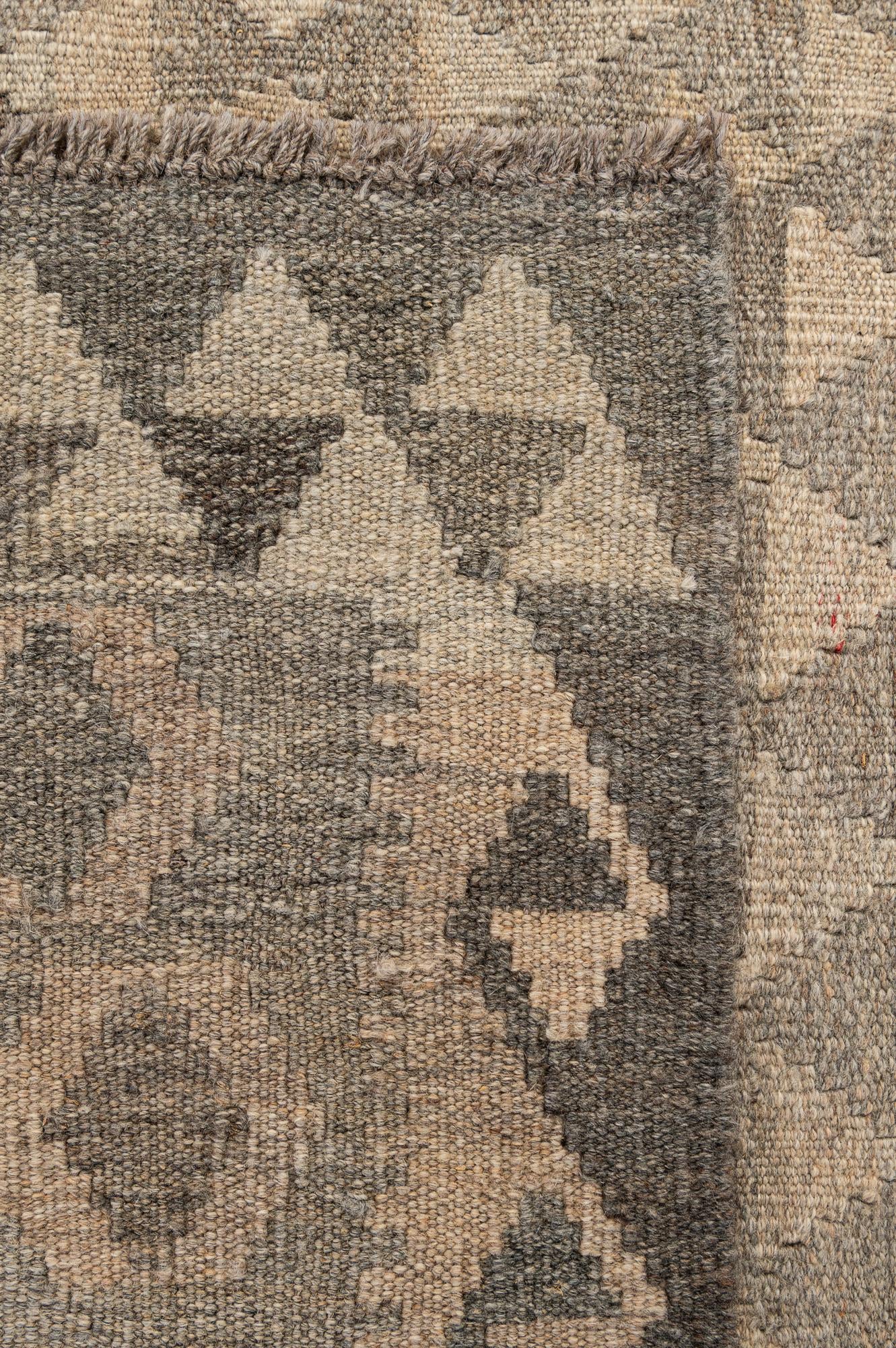 5' 2 x 7' 4 Hand Woven Kilim Maymana Wool Rug