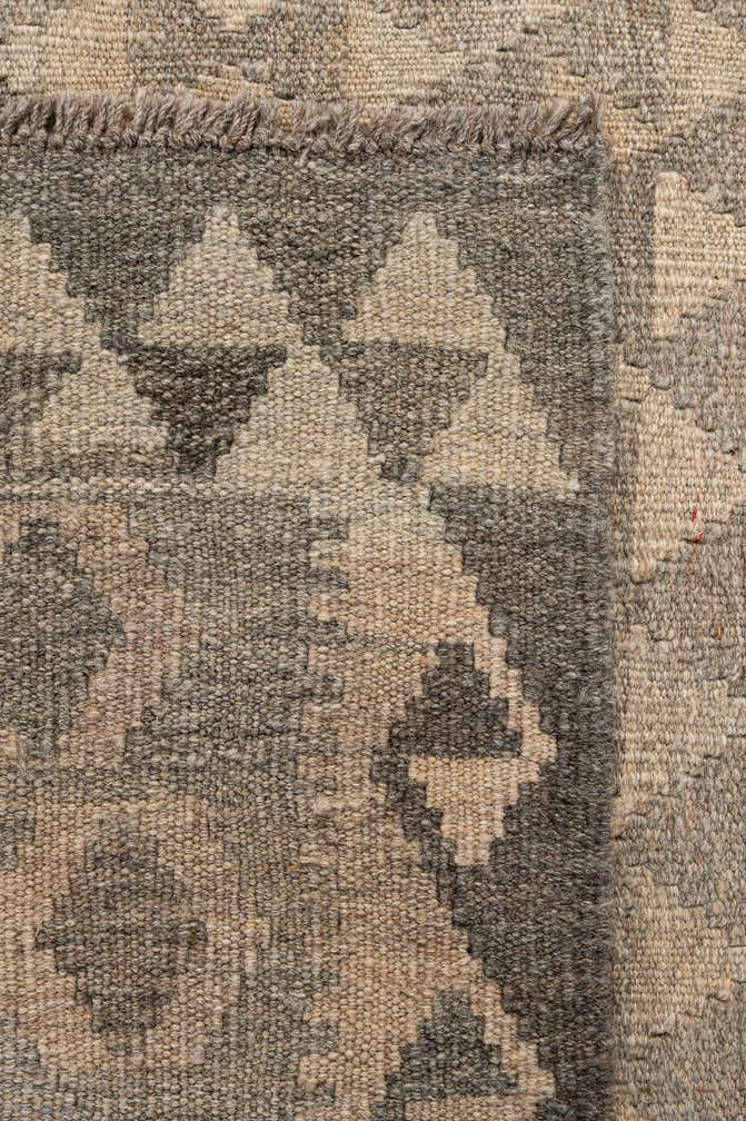 5' 2 x 7' 4 Hand Woven Kilim Maymana Wool Rug