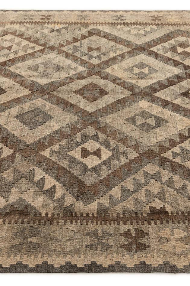 Detail image of 5' 3 x 8' 1 Hand Woven Kilim Maymana Wool Rug