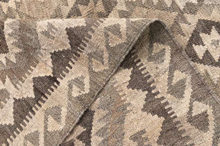 5' 3 x 8' Hand Woven Kilim Maymana Wool Rug