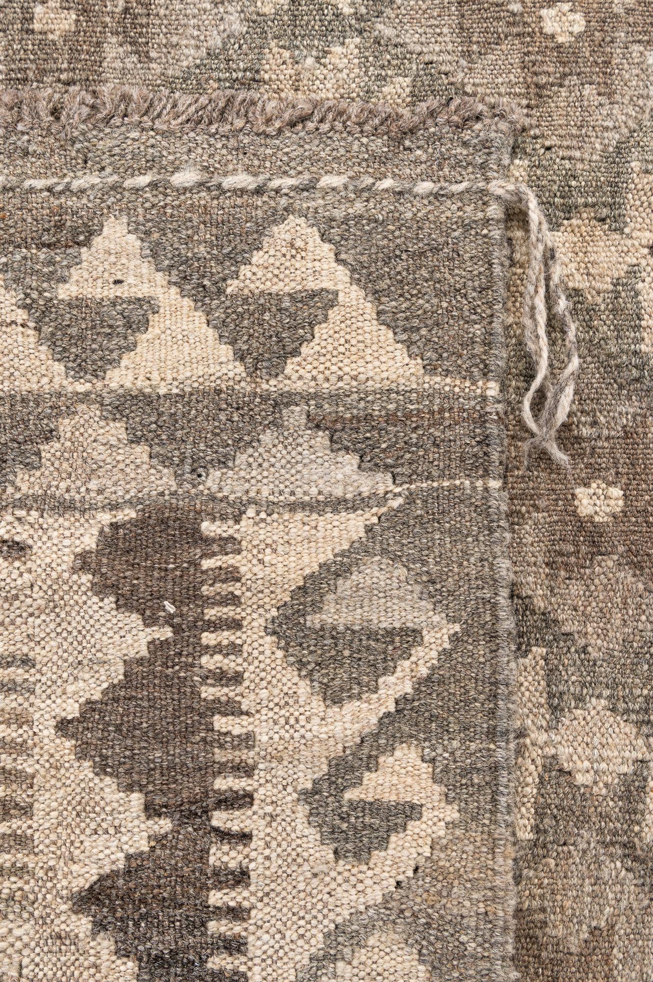 5' 3 x 8' Hand Woven Kilim Maymana Wool Rug