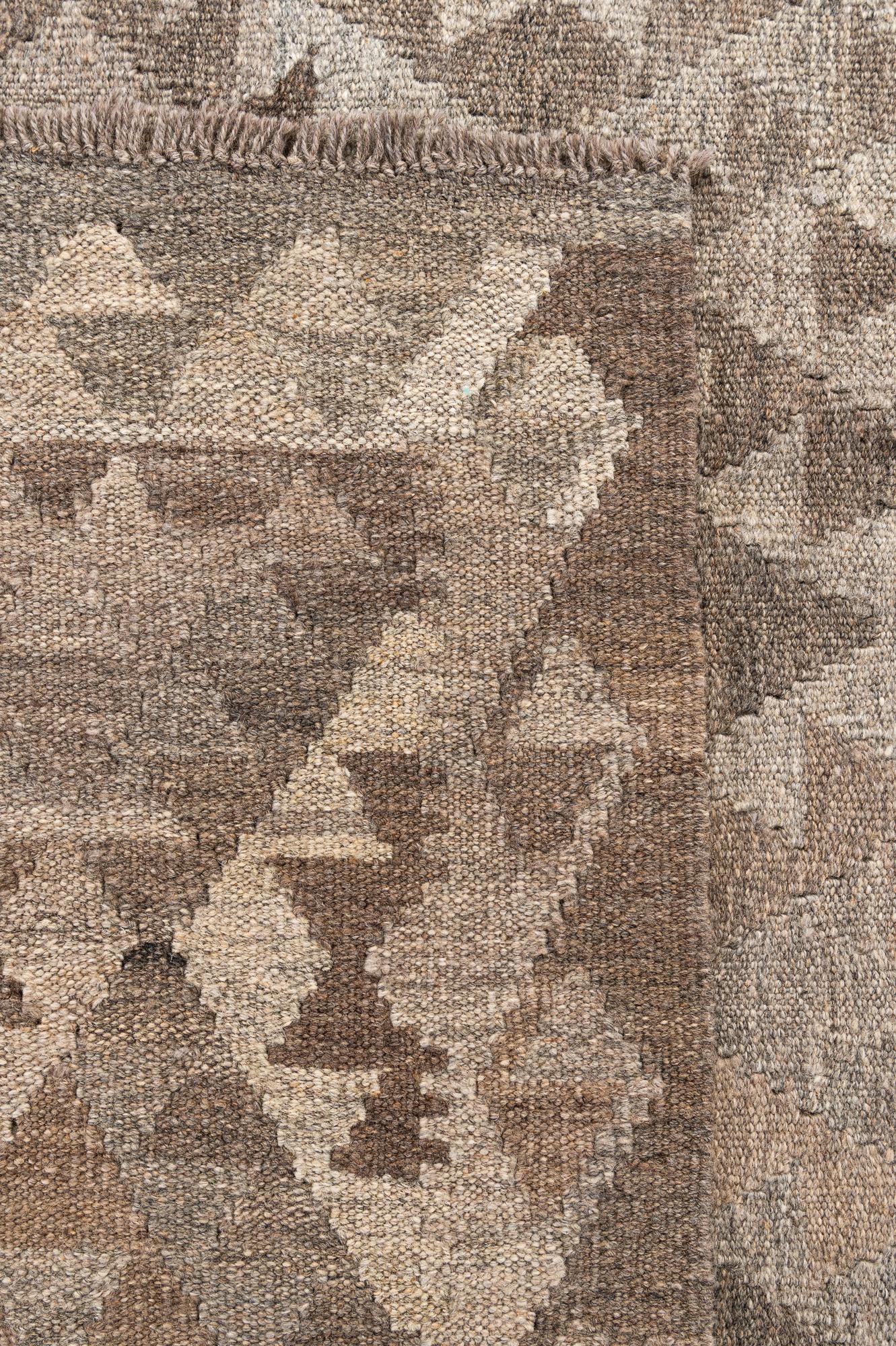 5' 4 x 8' Hand Woven Kilim Maymana Wool Rug