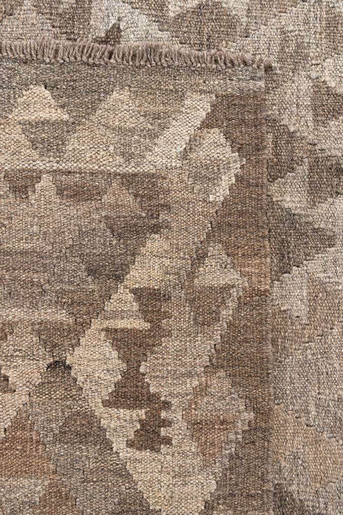 5' 4 x 8' Hand Woven Kilim Maymana Wool Rug