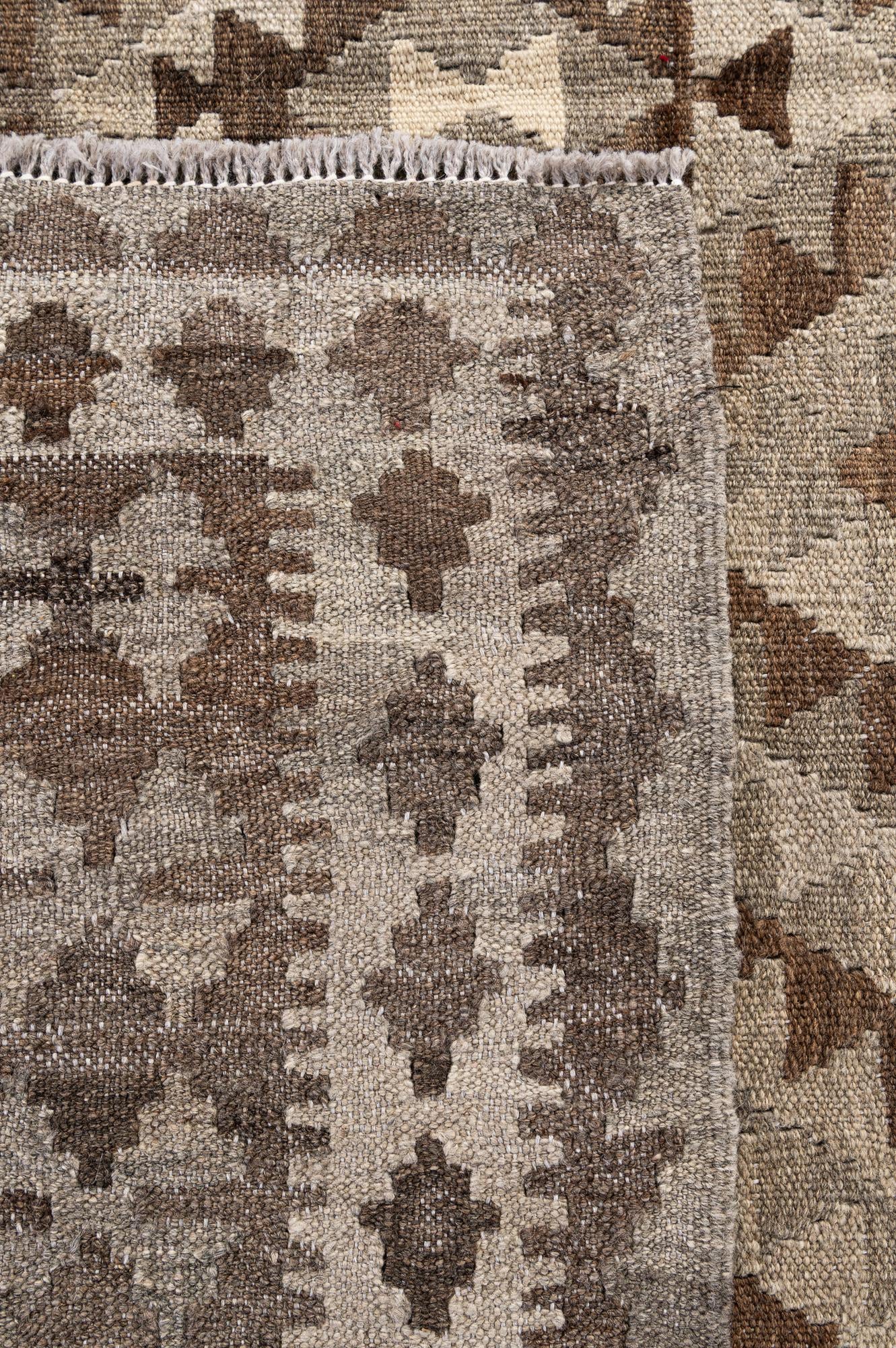 5' 4 x 8' Hand Woven Kilim Maymana Wool Rug