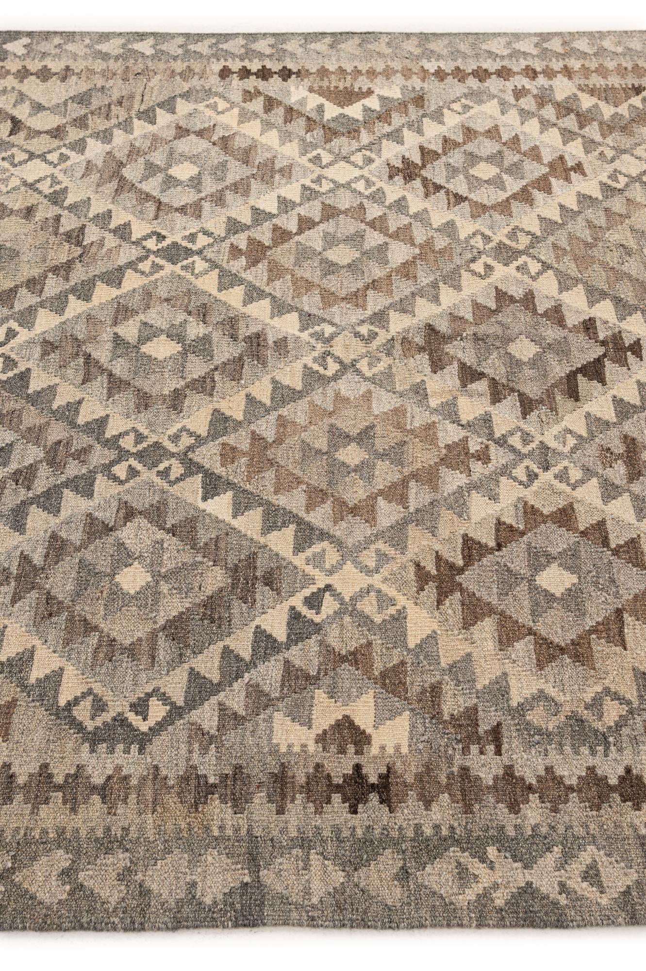5' 7 x 6' 10 Hand Woven Kilim Maymana Wool Rug