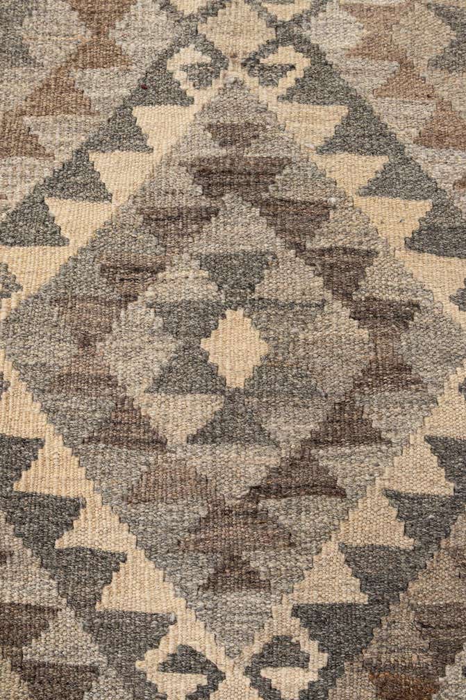 5' 7 x 6' 10 Hand Woven Kilim Maymana Wool Rug