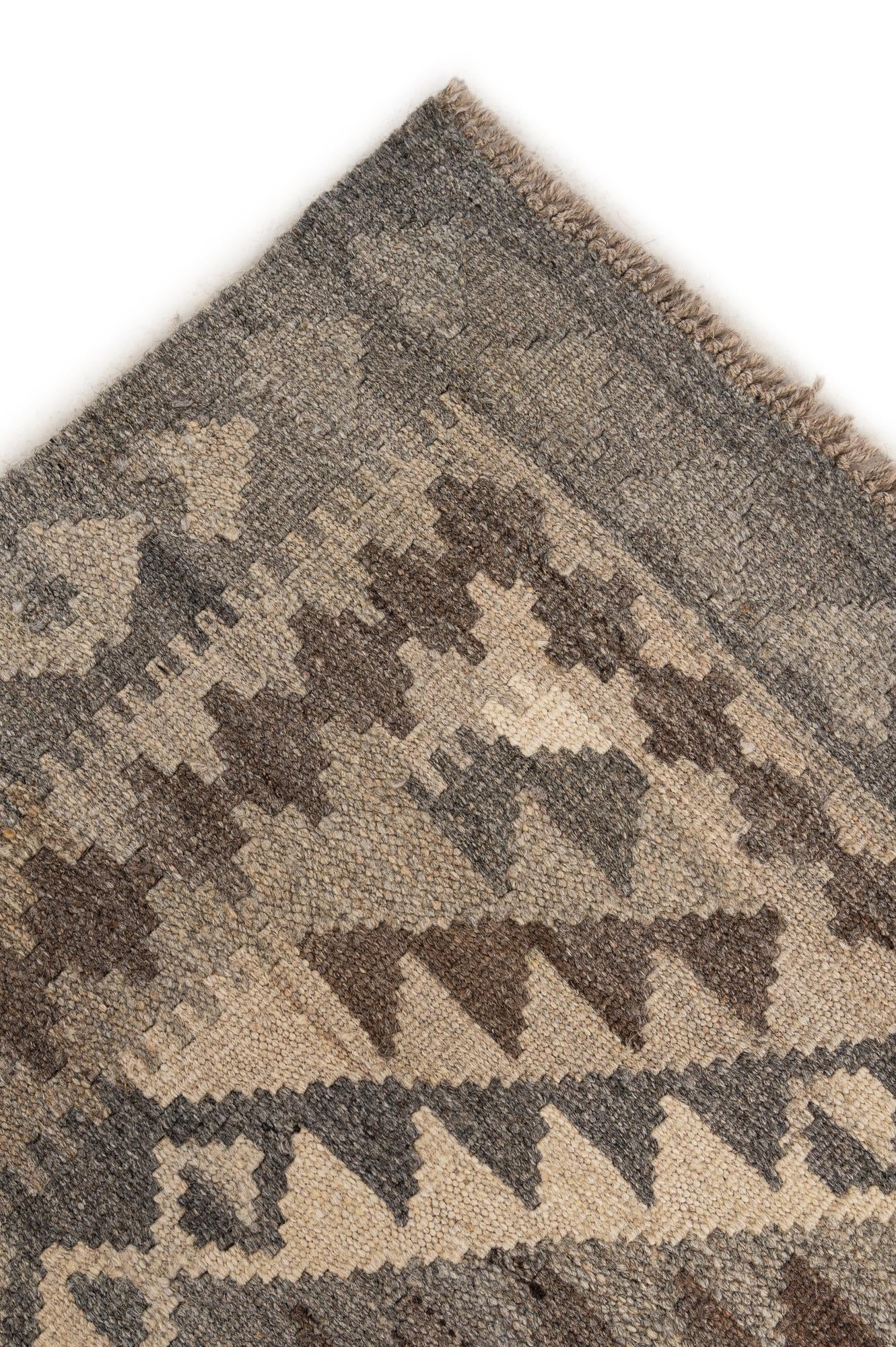 5' 7 x 6' 10 Hand Woven Kilim Maymana Wool Rug
